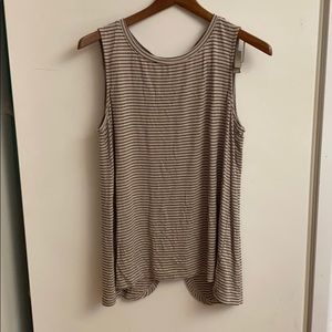 Old Navy tulip back tank top